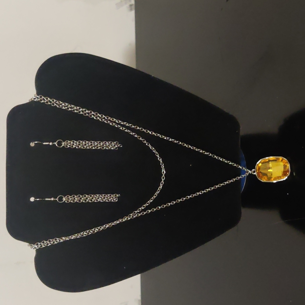 Women jewelry